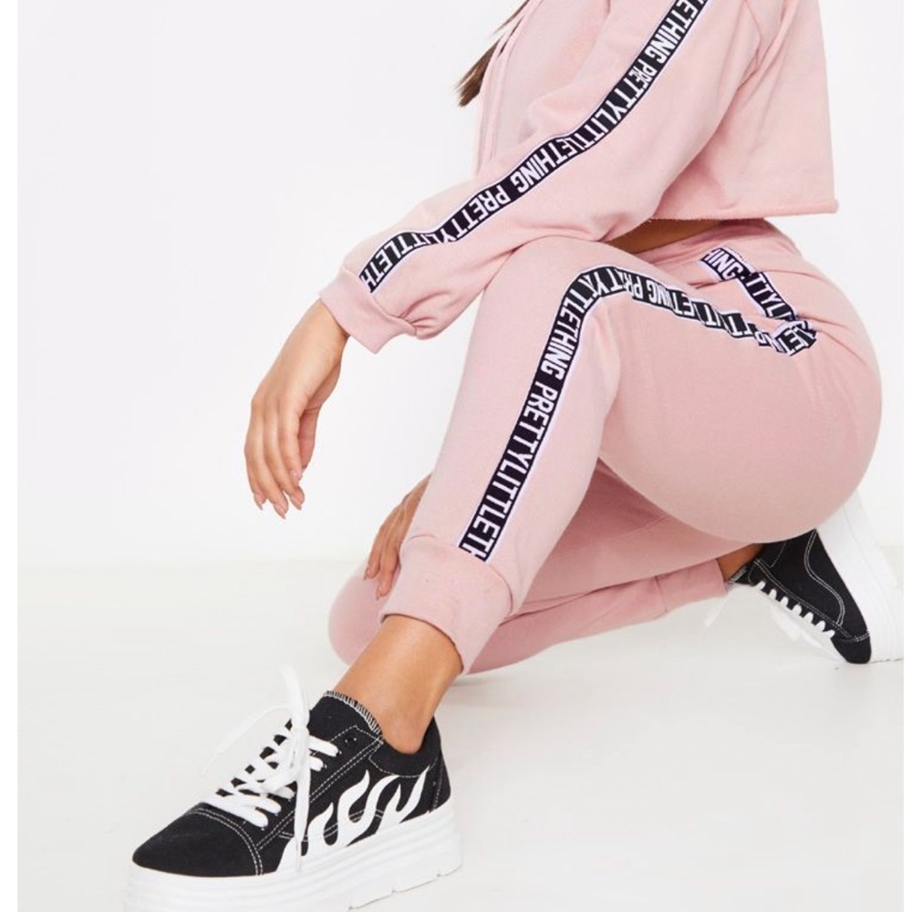 SOLD🗣  PRETTY LITTLE THING - JOGGERS ONLY - PINK